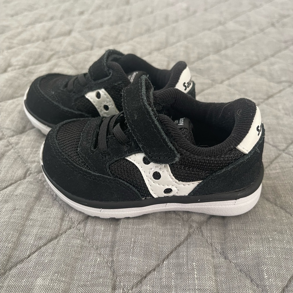 Saucony baby shoes